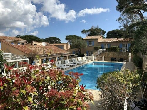 Внешний вид отеля Le Jas Neuf