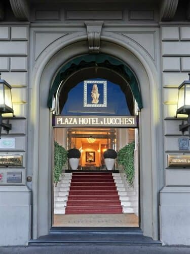 Внешний вид отеля Plaza Hotel Lucchesi