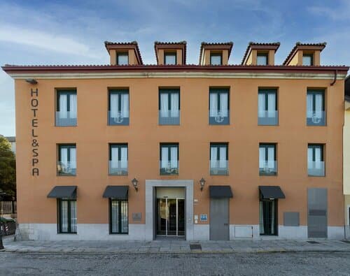 Внешний вид отеля Hotel Ar Isabel de Farnesio