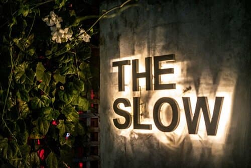 Внешний вид отеля The Slow