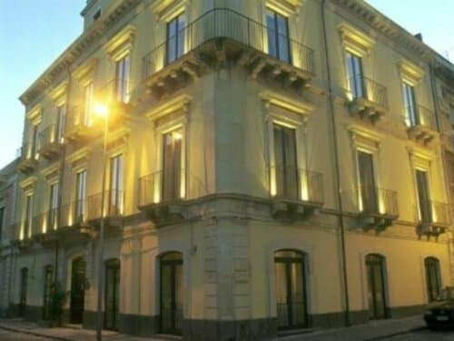 Внешний вид отеля Hotel La Ville