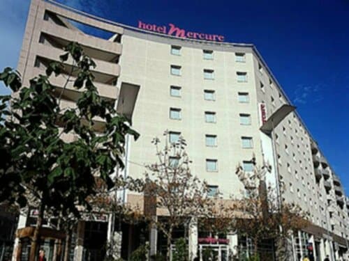 Внешний вид отеля Mercure Lyon Centre Charpennes Parc de la Tête d'Or в Вильёрбане
