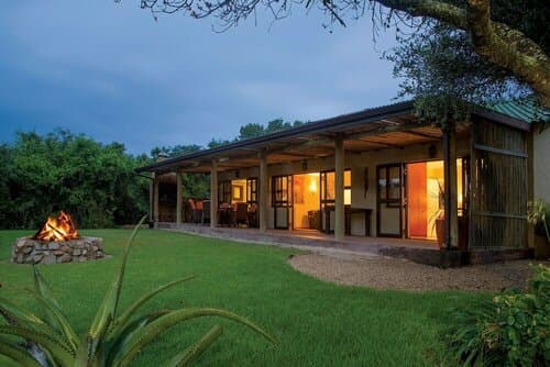 Внешний вид отеля Thunzi Bush Lodge