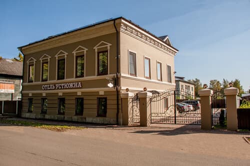 Внешний вид отеля Отель Устюжна в Вологодской области