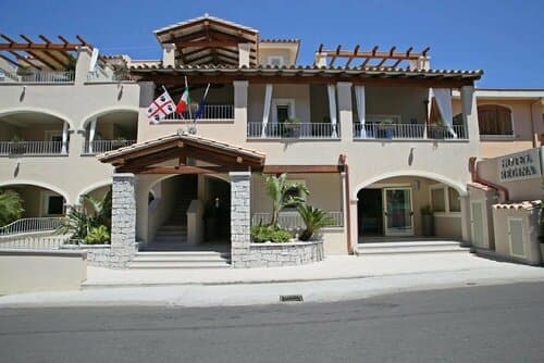 Внешний вид отеля Hotel Regina Simius