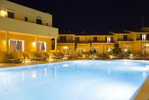 Внешний вид отеля Blu Hotel Laconia Village