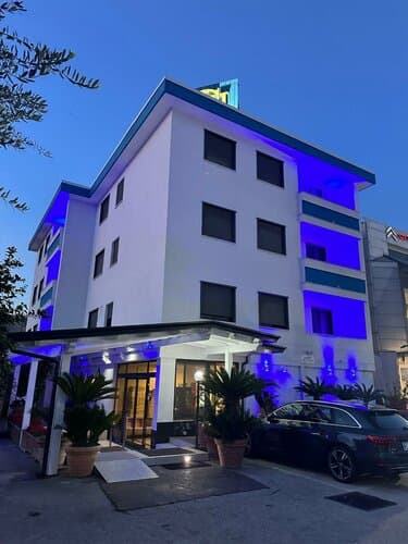 Внешний вид отеля Hotel Clinton