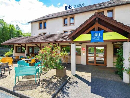 Внешний вид отеля ibis budget Grenoble Voreppe