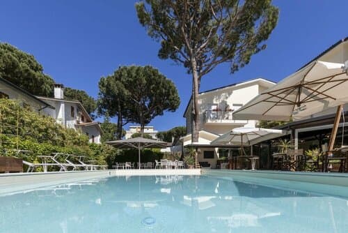 Внешний вид отеля Hotel La Tavernetta