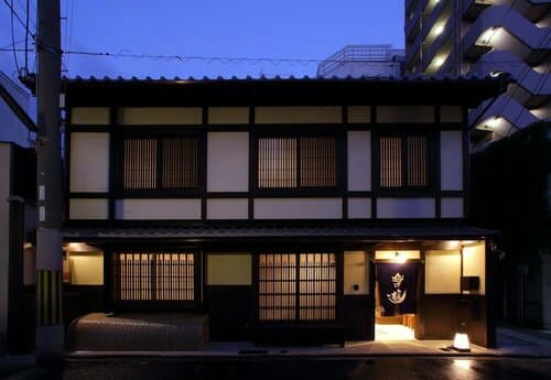 Внешний вид отеля Luck You Kyoto в Японии