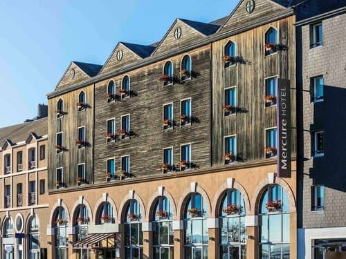 Внешний вид отеля Mercure Honfleur в Онфлёре