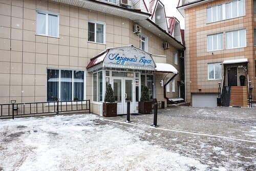 Внешний вид отеля Лазурный берег в Иркутске