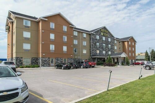 Внешний вид отеля Mainstay Suites Winnipeg в Виннипеге