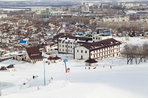Внешний вид отеля Вишневая гора в Саратове