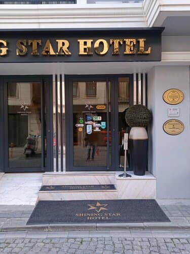 Внешний вид отеля Shining Star Hotel в Фатихе