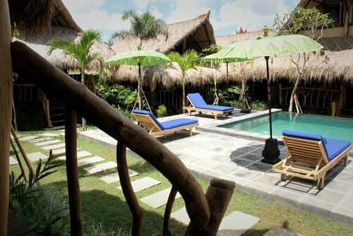 Внешний вид отеля The Calmtree Bungalows