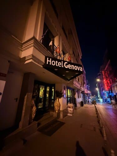 Внешний вид отеля Hotel Genova