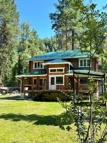 Внешний вид отеля Объятия Бии