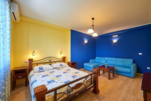 Внешний вид отеля Hotel Laguna