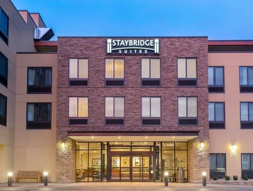 Внешний вид отеля Staybridge Suites Seattle - Fremont, an Ihg Hotel в Сиэтле