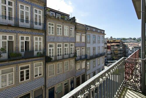 Внешний вид отеля Rva Porto Central Flats в Порту