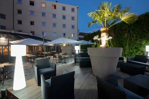 Внешний вид отеля Comfort Hotel Clermont Saint-jacques в Клермон-Ферране