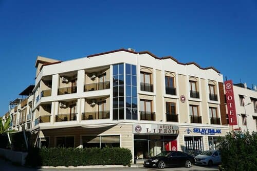 Внешний вид отеля Gulluk Life Hotel