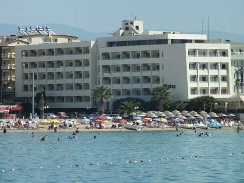 Внешний вид отеля Tuntas Beach Hotel Altinkum‬