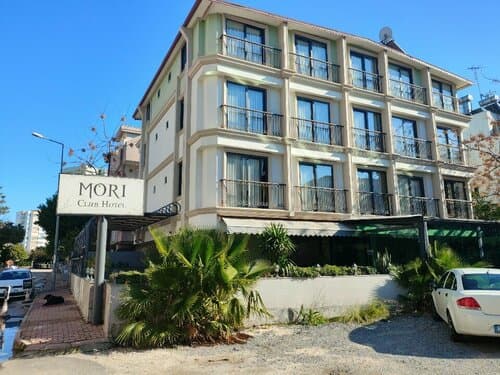 Внешний вид отеля Mori Club Hotel