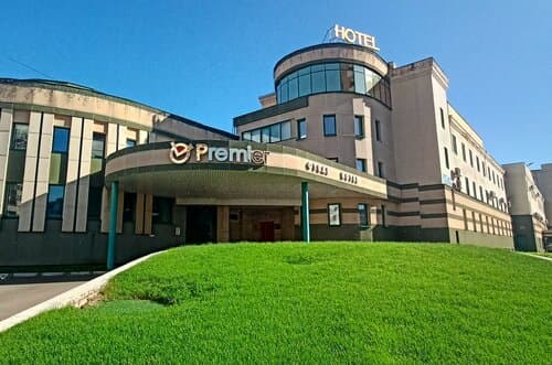 Внешний вид отеля Премьер в Набережных Челнах