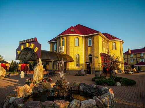 Внешний вид отеля Риони в Ковардицах