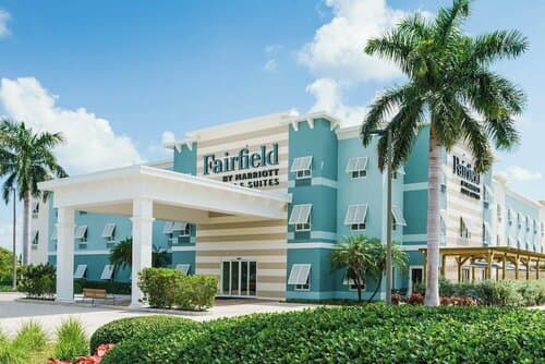 Внешний вид отеля Fairfield Inn & Suites by Marriott Marathon Florida Keys