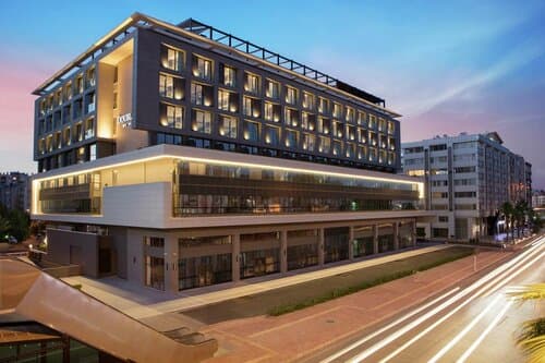 Внешний вид отеля DoubleTree by Hilton Antalya City Centre