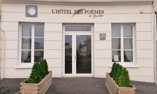 Внешний вид отеля L’hôtel des Poèmes de Chartres