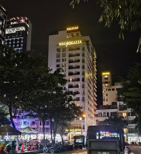 Внешний вид отеля Regalia Hotel в Нячанге