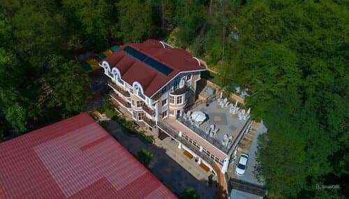 Внешний вид отеля Вилла Полианна в Сочах
