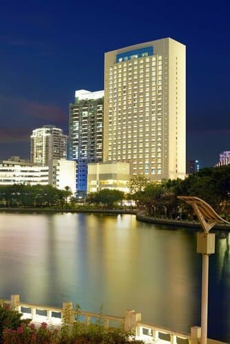 Внешний вид отеля Lakeside Hotel Xiamen Airline