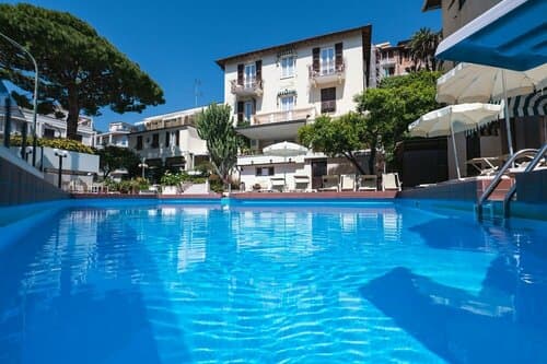 Внешний вид отеля Hotel Coccodrillo