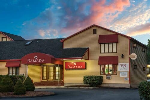 Внешний вид отеля Ramada by Wyndham Groton в Гротоне