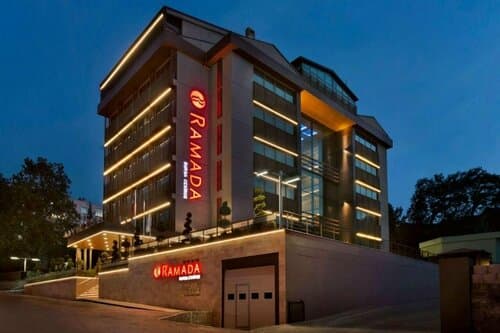 Внешний вид отеля Ramada by Wyndham Bursa Çekirge Thermal & SPA