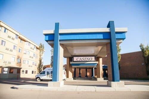 Внешний вид отеля Medicine Hat Lodge
