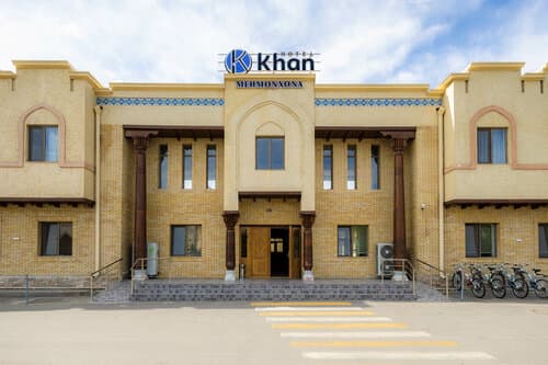 Внешний вид отеля Khan Hotel в Узбекистане