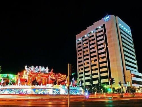Внешний вид отеля Harbour View Hotel в Кучинге