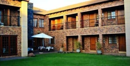 Внешний вид отеля Alveston Manor в Стиве Тшвете