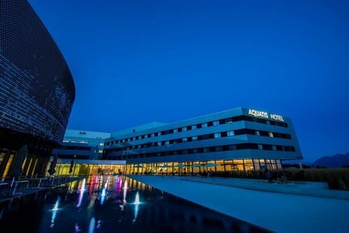 Внешний вид отеля Aquatis Hotel в Лозанне