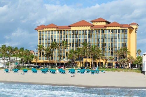 Внешний вид отеля Wyndham Deerfield Beach Resort