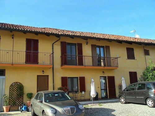 Внешний вид отеля La Valle B&b в Асти