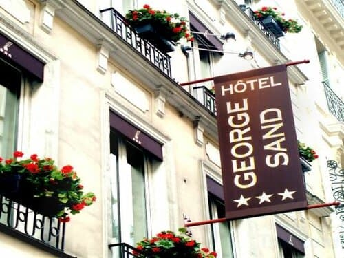 Внешний вид отеля Hôtel Maison Axel Opéra в Квартале Фобур-Монмартре