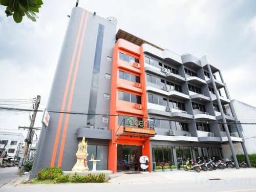 Внешний вид отеля Recenta Style Phuket Town в Пхукете (город)