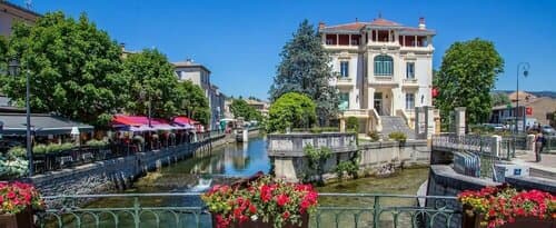 Внешний вид отеля La Bastide d'Entraigues в Воклюзе